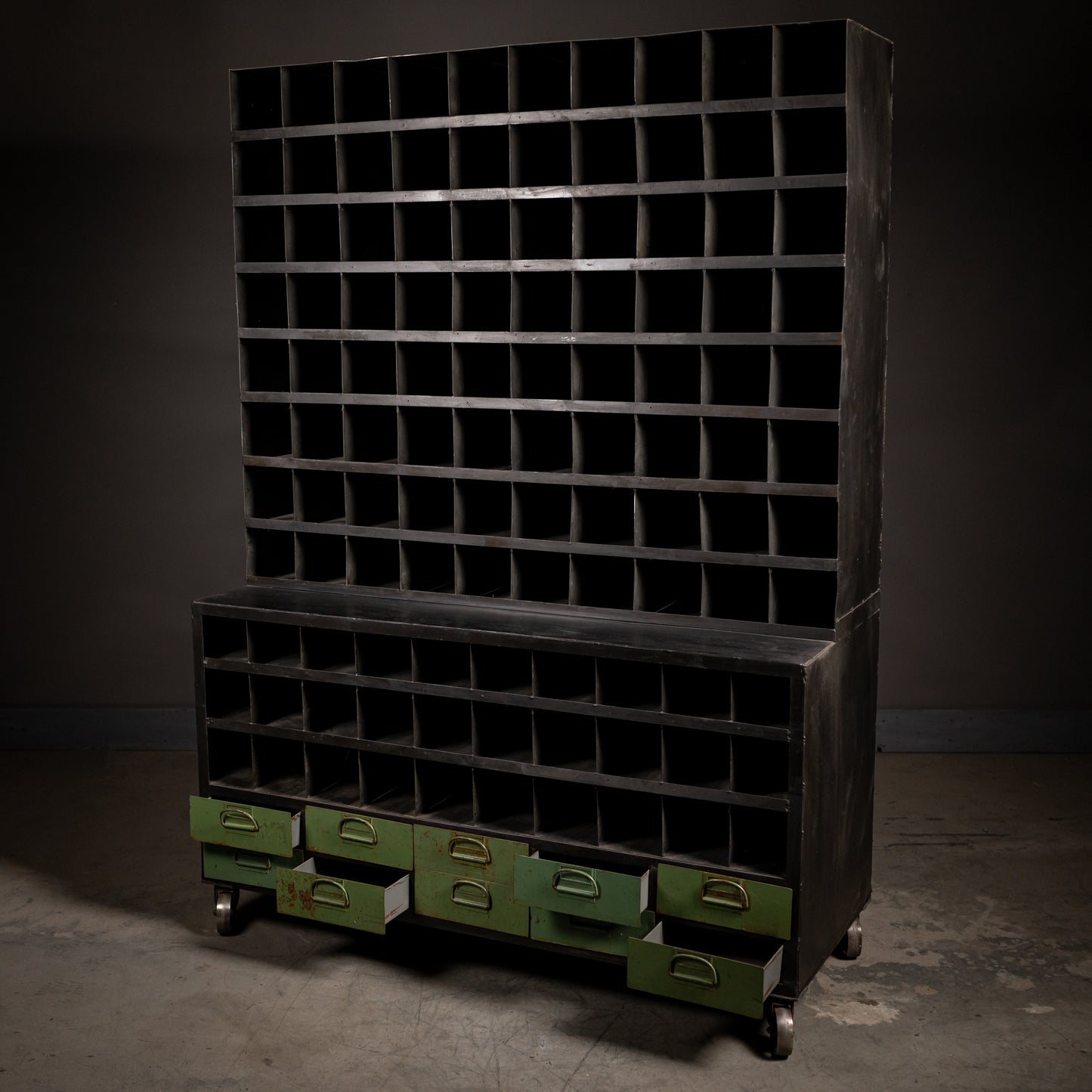 Heavy duty pigeon-hole metal shelving rack