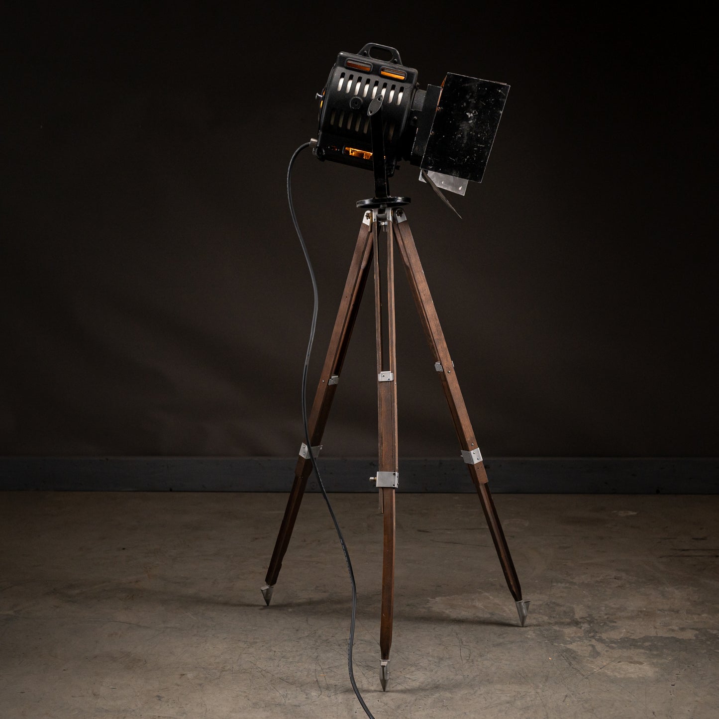 Legendary Film Studio Tripod ARRI Spot Light